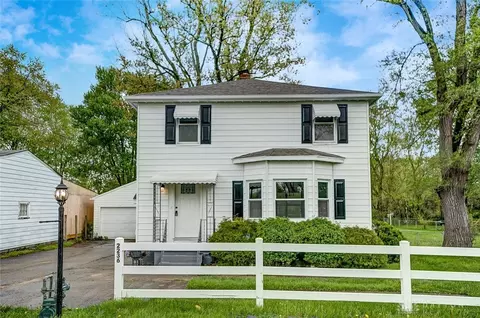 2236 S Burnett Rd, Springfield, OH 45505 photo 1