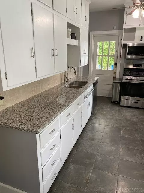 1723 Midvale Rd, Springfield, OH 45504 photo 3
