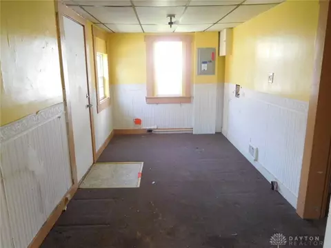 512 W Mulberry St, Springfield, OH 45506 photo 7