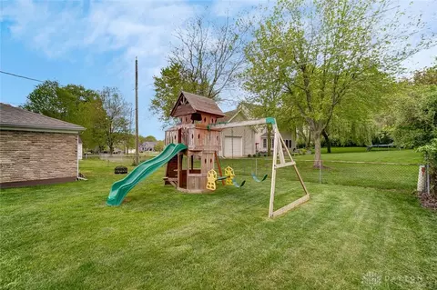 1241 Montego Dr, Springfield, OH 45503 photo 29