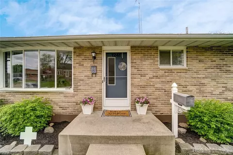 1241 Montego Dr, Springfield, OH 45503 photo 4