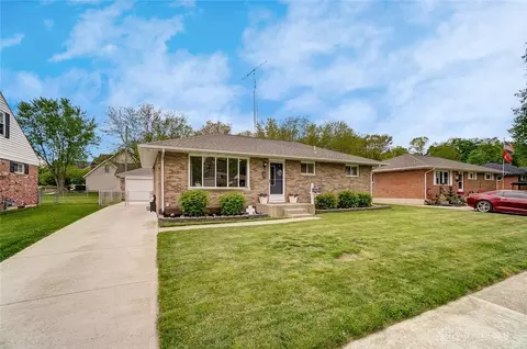 1241 Montego Dr, Springfield, OH 45503 photo 2