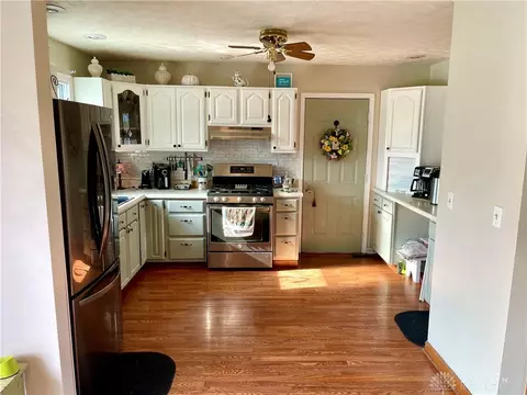467 Victory Rd, Springfield, OH 45504 photo 9
