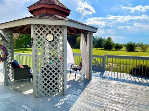 467 Victory Rd, Springfield, OH 45504 photo 3