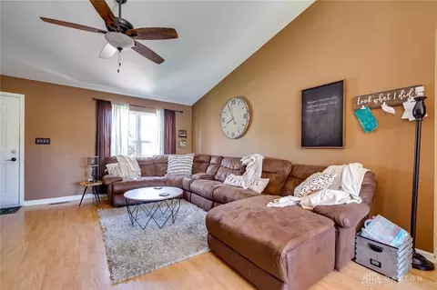 50 S Dockside Dr, Springboro, OH 45066 photo 7
