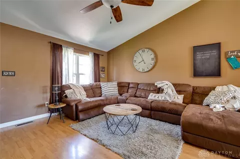 50 S Dockside Dr, Springboro, OH 45066 photo 5
