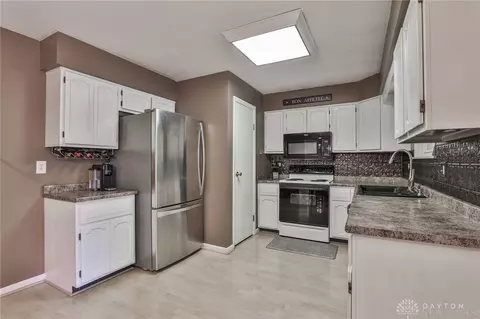 4685 Fields Ertel, Cincinnati, OH 45241 photo 7