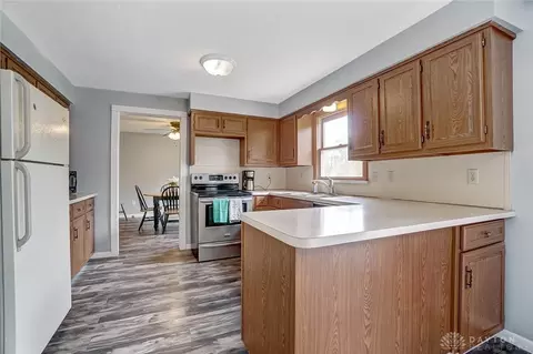 2971 Sears Rd, Spring Valley, OH 45370 photo 12