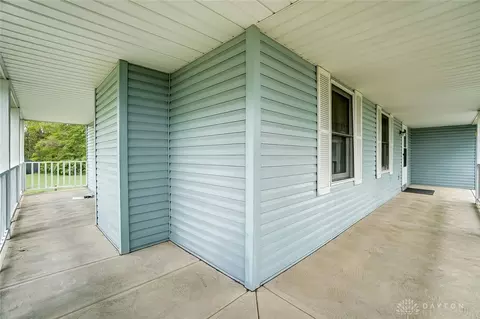 2971 Sears Rd, Spring Valley, OH 45370 photo 4