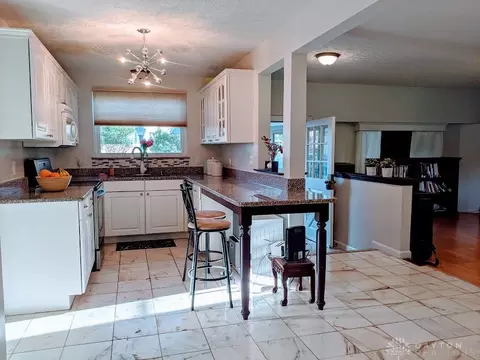 1701 Midvale Rd, Springfield, OH 45504 photo 11