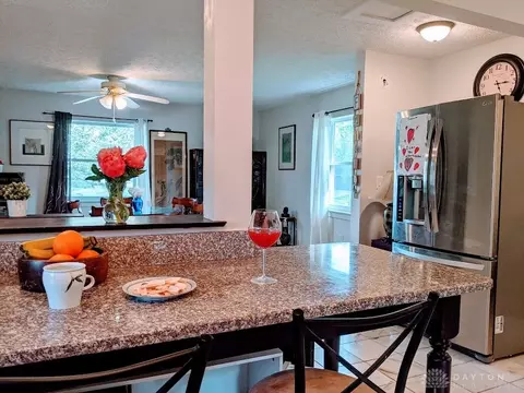 1701 Midvale Rd, Springfield, OH 45504 photo 10