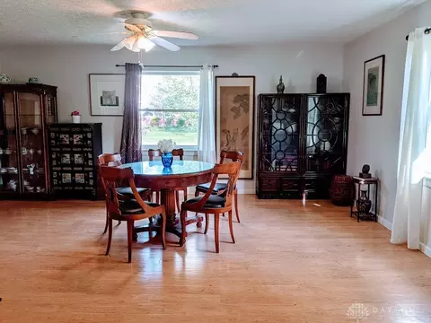 1701 Midvale Rd, Springfield, OH 45504 photo 9