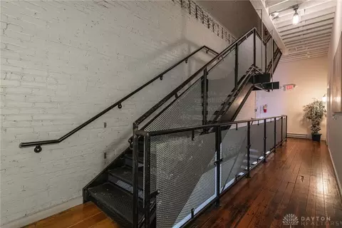38 W High St #2B, Springfield, OH 45502 photo 5
