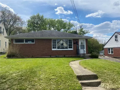 407 N Burnett Rd, Springfield, OH 45503 photo 1