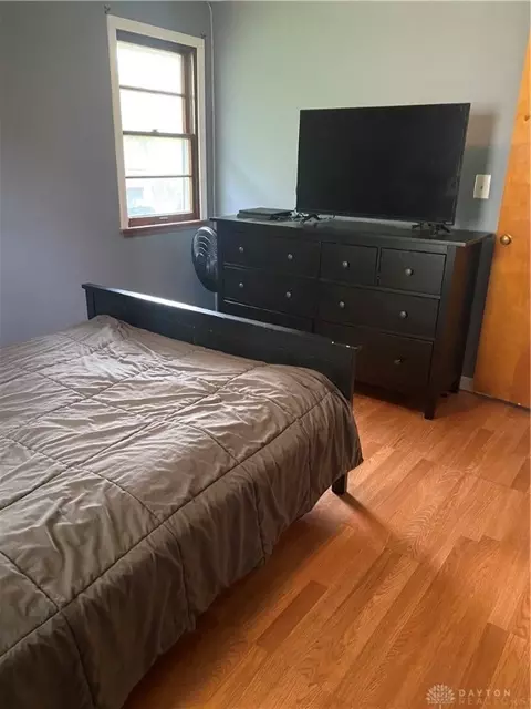 407 N Burnett Rd, Springfield, OH 45503 photo 10
