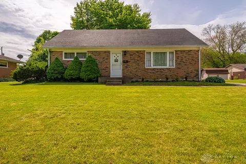 4295 Middle Urbana Rd, Springfield, OH 45503 photo 1