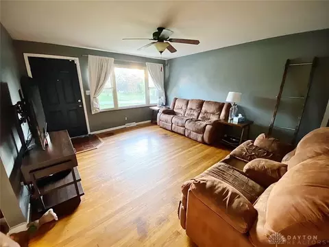1554 Ridgeway Dr, Springfield, OH 45506 photo 9