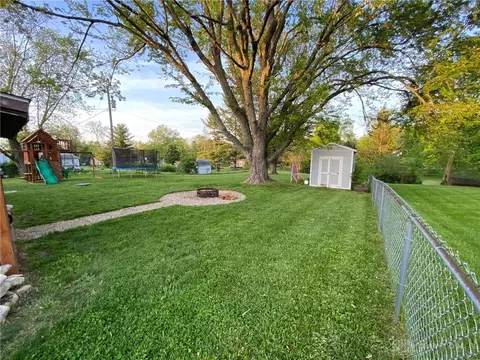 1554 Ridgeway Dr, Springfield, OH 45506 photo 5