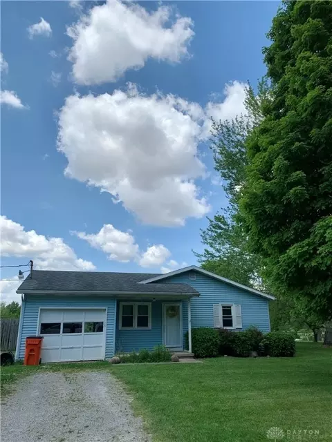 4895 N River Rd, Springfield, OH 45502 photo 1