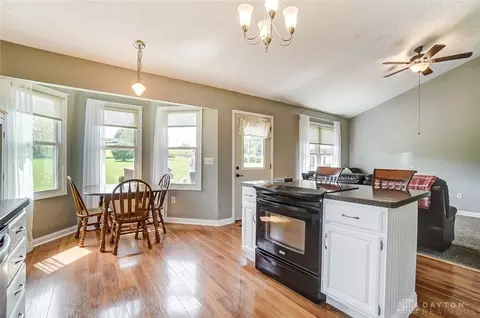 5885 Twitchell Rd, Springfield, OH 45502 photo 16