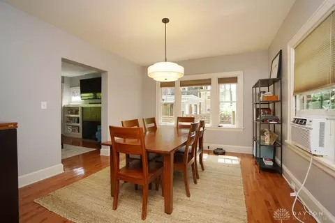 729 E Mitchell Ave, Cincinnati, OH 45229 photo 9