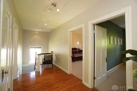 729 E Mitchell Ave, Cincinnati, OH 45229 photo 16