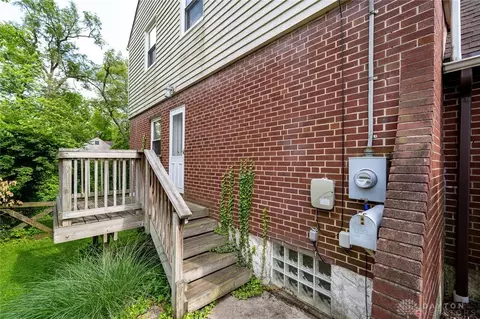 6700 Sampson Ln, Cincinnati, OH 45236 photo 3