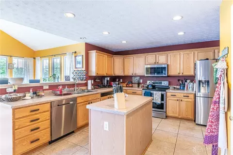45 Harrison Ct, Springboro, OH 45066 photo 7