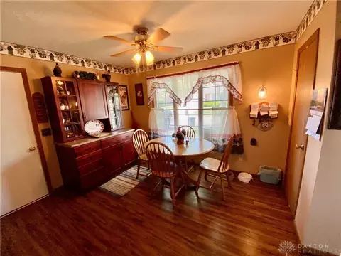 2930 Archer Ln, Springfield, OH 45503 photo 5