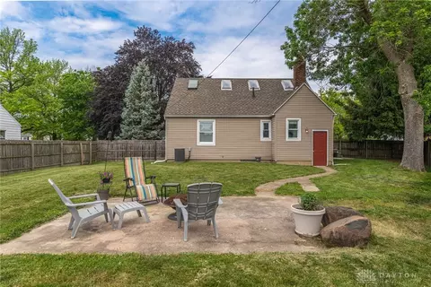 2826 Hazel Ave, Dayton, OH 45420 photo 3