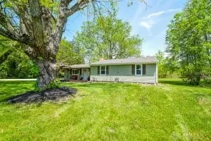 5668 National Rd, Springfield, OH 45504 photo 4
