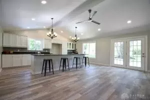 5668 National Rd, Springfield, OH 45504 photo 9
