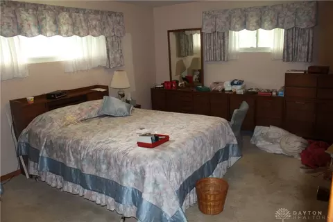 828 Wellington Dr, Springfield, OH 45506 photo 30