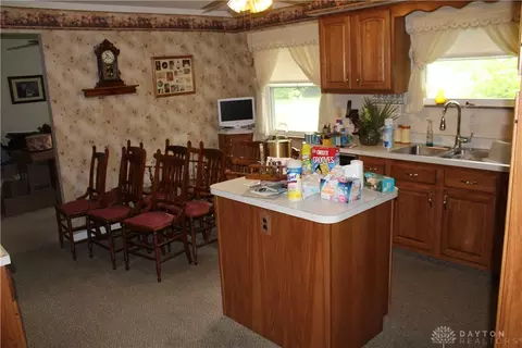 828 Wellington Dr, Springfield, OH 45506 photo 20