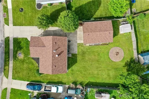 315 Murchison Ln, Dayton, OH 45431 photo 6