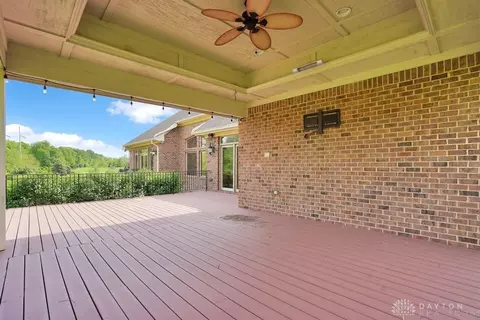 2960 Pine View Dr, Spring Valley, OH 45370 photo 11