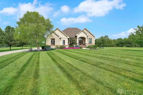 2960 Pine View Dr, Spring Valley, OH 45370 photo 3