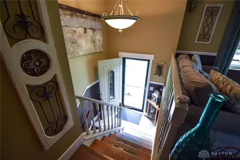 1674 Bledsoe Dr, Bellbrook, OH 45305 photo 5