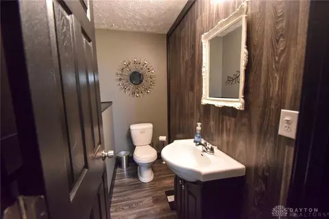 1674 Bledsoe Dr, Bellbrook, OH 45305 photo 30