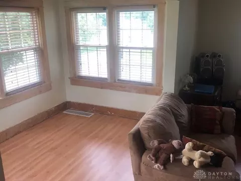 701 Elmhurst Rd, Dayton, OH 45417 photo 8