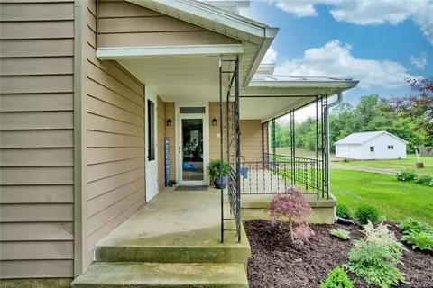 111 S Main St, North Hampton, OH 45349 photo 3