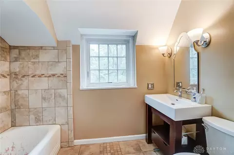 4158 Paddock Rd, Cincinnati, OH 45229 photo 36
