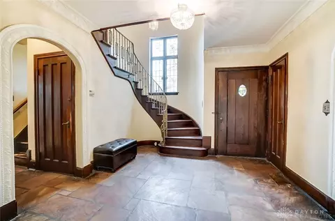 4158 Paddock Rd, Cincinnati, OH 45229 photo 5