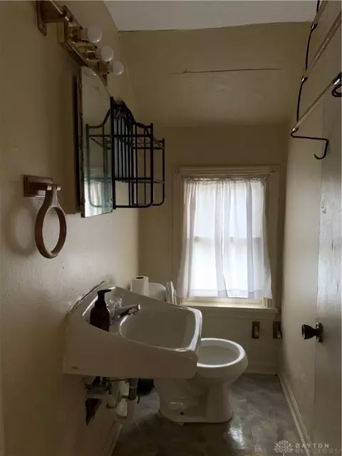 302 E Main St, Gettysburg, OH 45328 photo 7