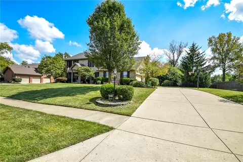 3914 Eagle Point Dr, Beavercreek, OH 45430 photo 5