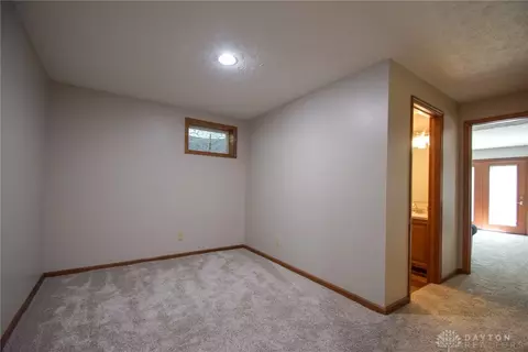 3914 Eagle Point Dr, Beavercreek, OH 45430 photo 44