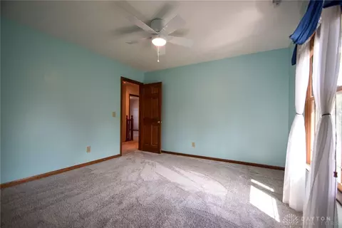 3914 Eagle Point Dr, Beavercreek, OH 45430 photo 37