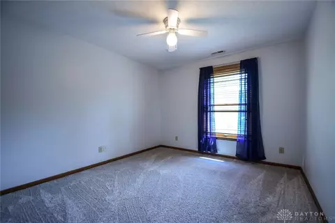 3914 Eagle Point Dr, Beavercreek, OH 45430 photo 40