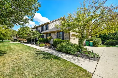 3914 Eagle Point Dr, Beavercreek, OH 45430 photo 7