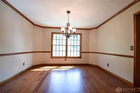 3914 Eagle Point Dr, Beavercreek, OH 45430 photo 18
